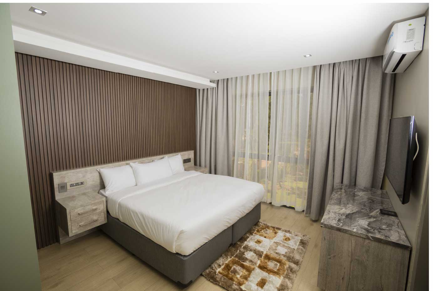 Copper Crest Executive Suite