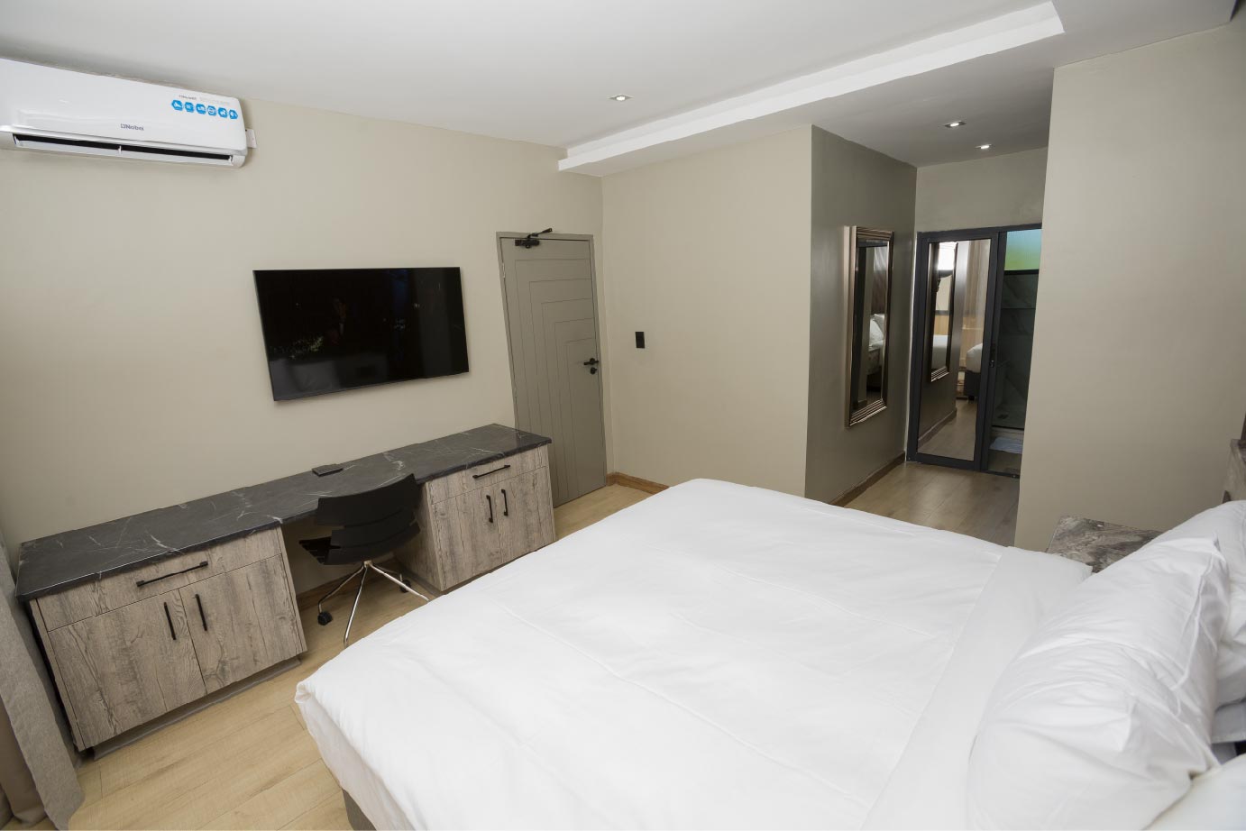 Executive Room - Luxury Bathroom