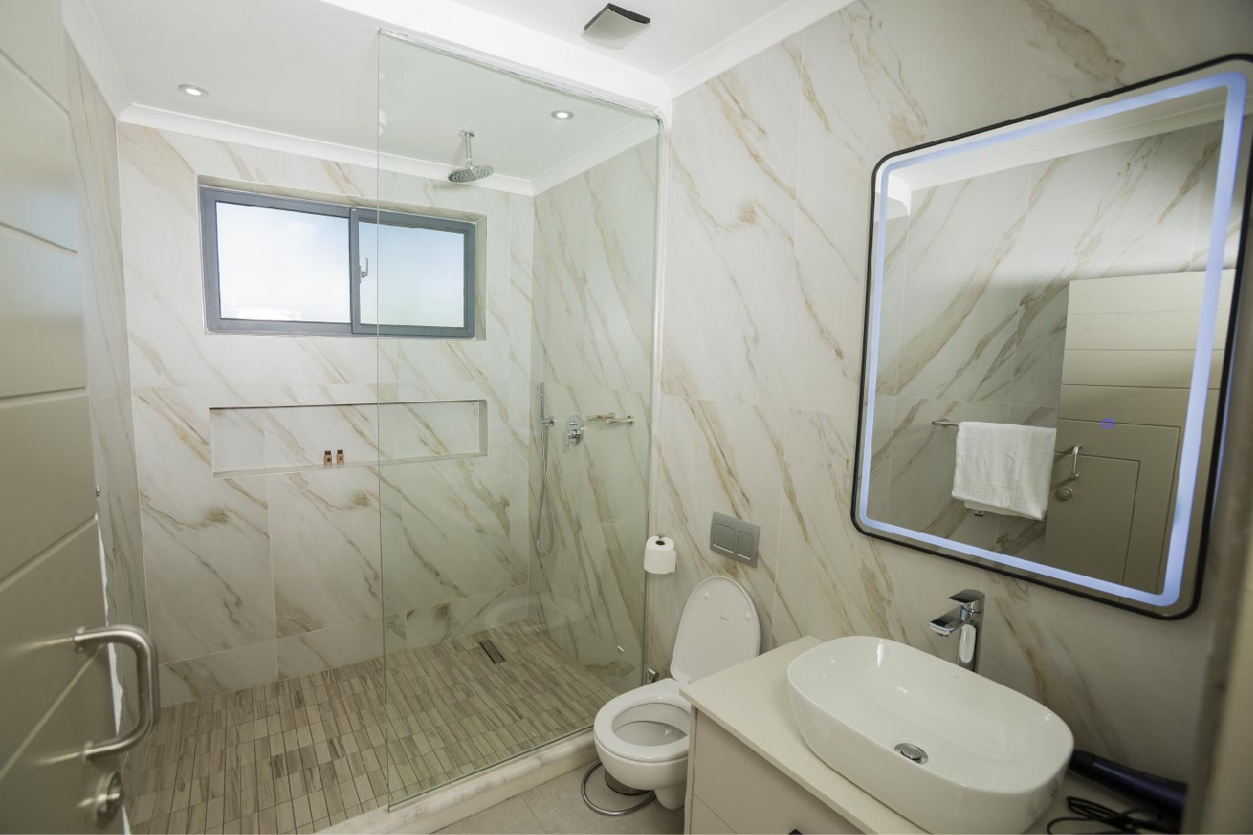 Executive Room - Bathroom